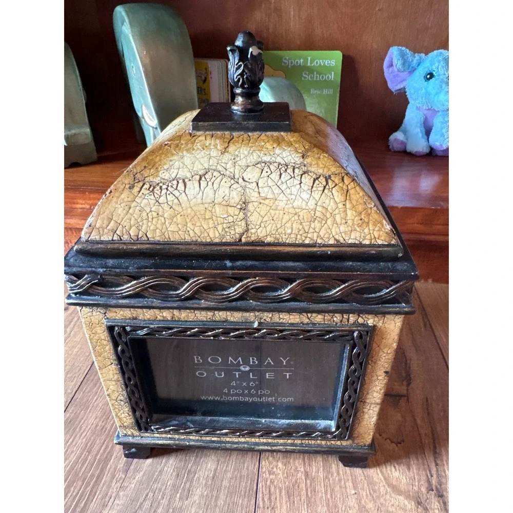 Vintage Bombay Company Crackle Finish Photo Keepsake Box